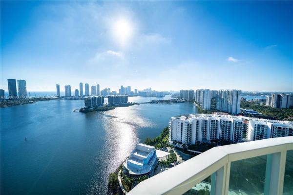 3330 NE 190TH ST #LPH14, AVENTURA, FL 33180