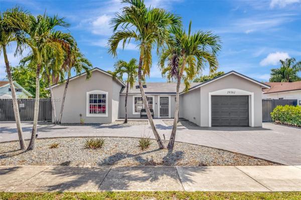 COUNTRY LAKE MANORS SEC 3