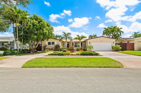 HOLLYWOOD HILLS AMEN PLAT