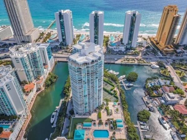16400 COLLINS AVE #542, SUNNY ISLES BEACH, FL 33160