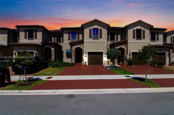 AQUABELLA NORTH REPLAT