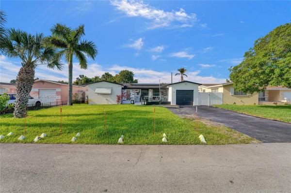 MIRAMAR PARK FIRST ADD