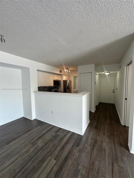 DEVONAIRE CONDO AT PEMBRO