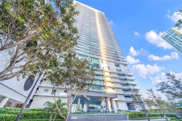 3131 NE 7TH AVE #3702, MIAMI, FL 33137