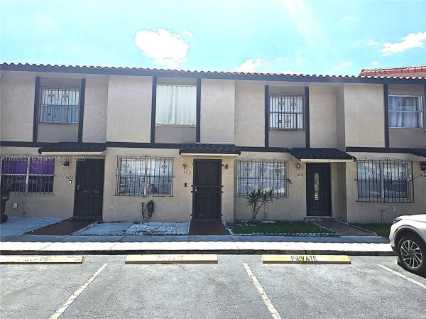 OASIS EN MANGO HILL CONDO