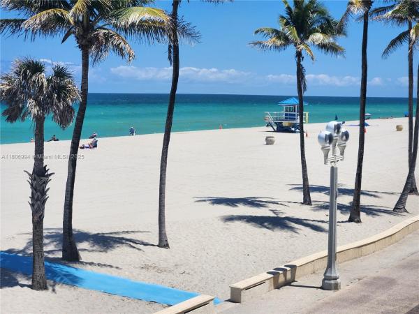 SEAHORSE OCEANSIDE APARTM