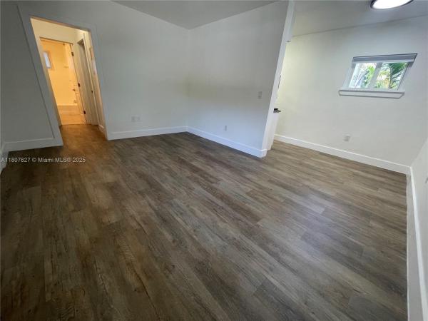 SUNRISE HARBOUR REV PL