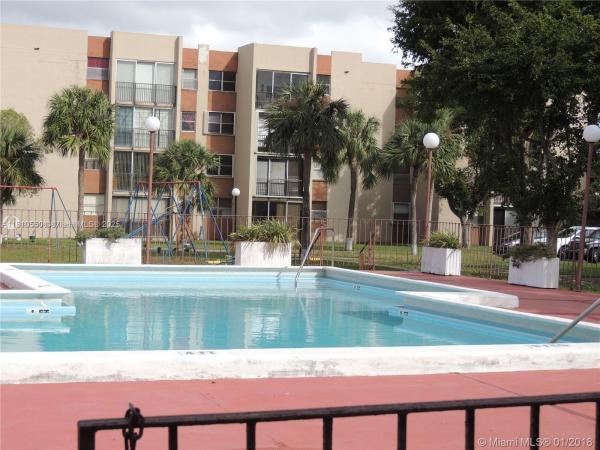 VERSAILLES GARDENS I