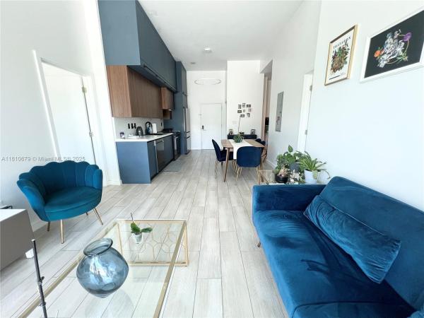 Le Parc at Brickell Condo