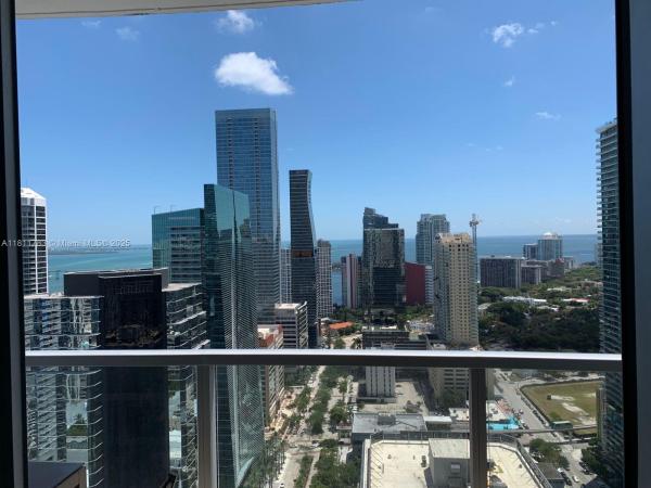 1060 BRICKELL AVE #3909, MIAMI, FL 33131