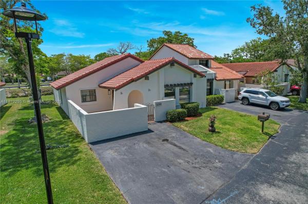 CROSSINGS TOWNHOUSES SEC