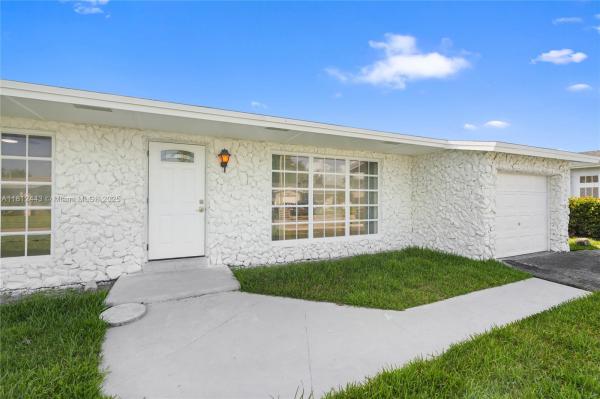 SUNRISE GOLF VLG SEC 24