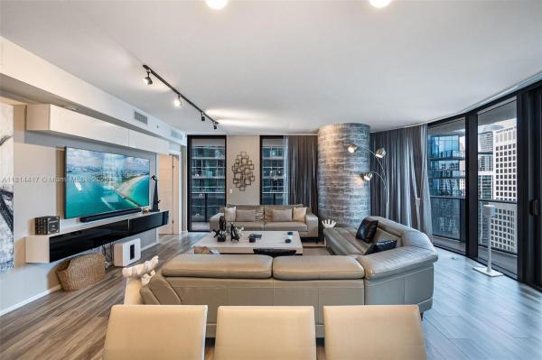 801 S MIAMI AVE #3805, MIAMI, FL 33130