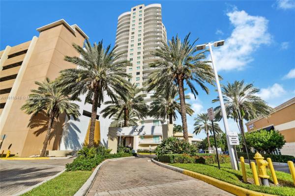 1755 E HALLANDALE BEACH BLVD #1504E, HALLANDALE BEACH, FL 33009