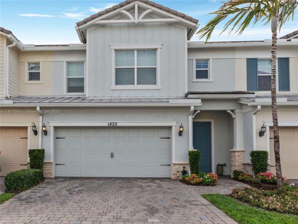 PARKVIEW AT HILLCREST