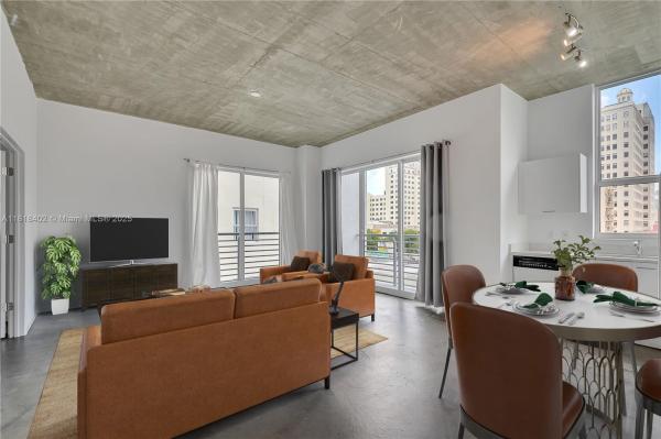 THE LOFT DOWNTOWN II COND