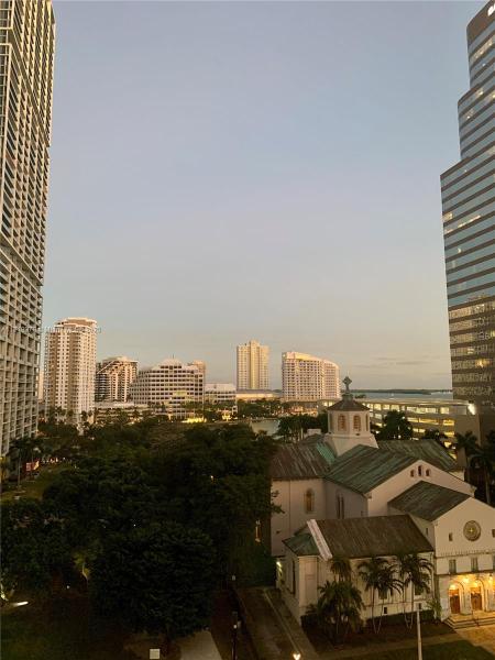 500 BRICKELL AVE #900, MIAMI, FL 33131