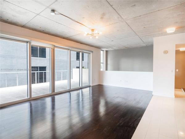 TWO MIDTOWN MIAMI CONDO