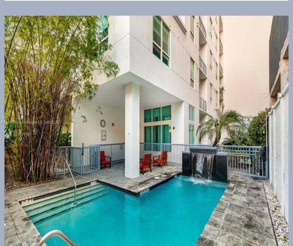 THE LOFT DOWNTOWN CONDO