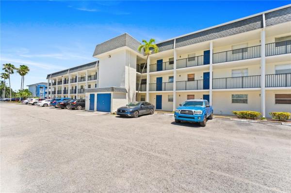 ETON COUNTRYSIDE I CONDO