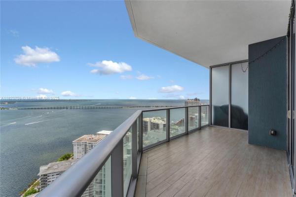 BRICKELLHOUSE CONDO