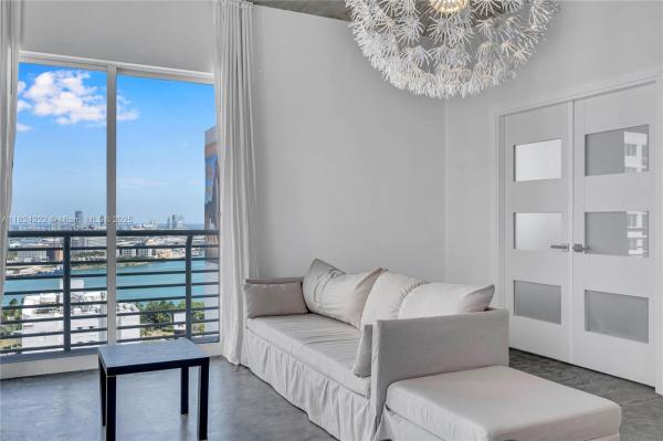 THE LOFT DOWNTOWN II COND