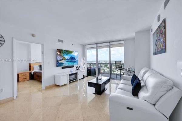 1850 S OCEAN DR #3207, HALLANDALE BEACH, FL 33009