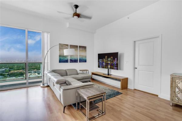 VUE AT BRICKELL CONDO