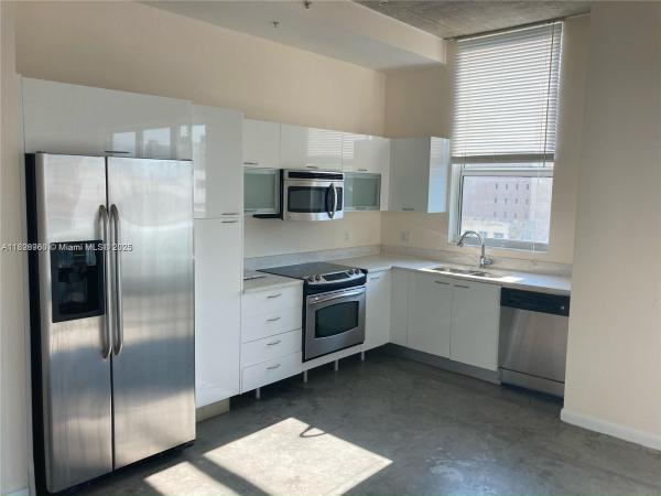 THE LOFT DOWNTOWN II COND