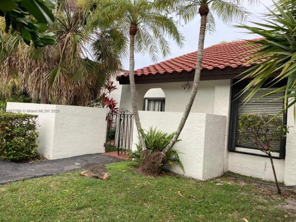 CROSSINGS TWNHSE SEC 1