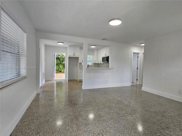 LAUDERDALE MANORS ADD