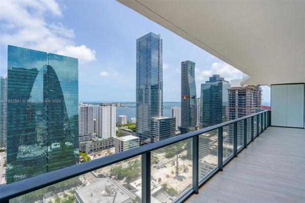 1300 S MIAMI AVE #2902, MIAMI, FL 33130