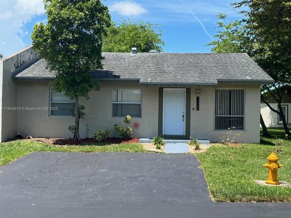 DEVON-AIRE VILLAS SEC 10