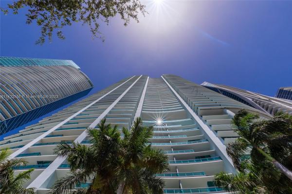 900 BISCAYNE BLVD #O-1202, MIAMI, FL 33132