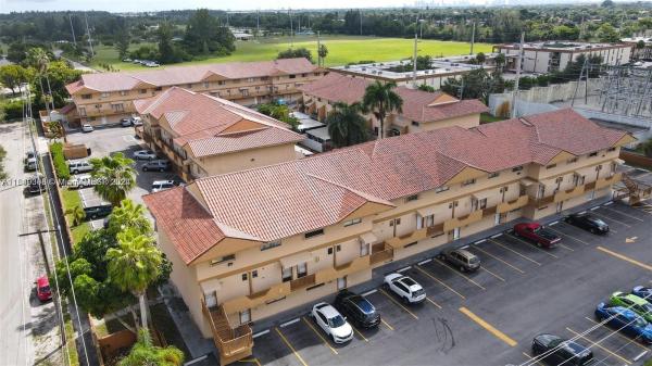 VILLAS ANDALUCIA CONDO