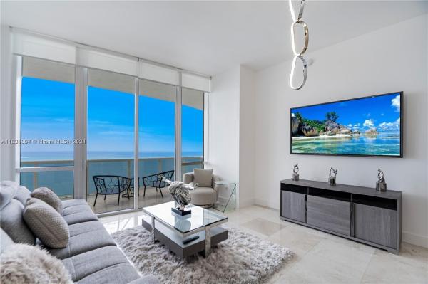 16001 COLLINS AVE #3803, SUNNY ISLES BEACH, FL 33160