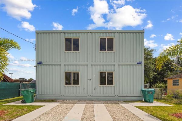 LITTLE RIVER GARDENS