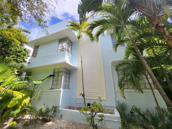 Jefferson Heights Condo