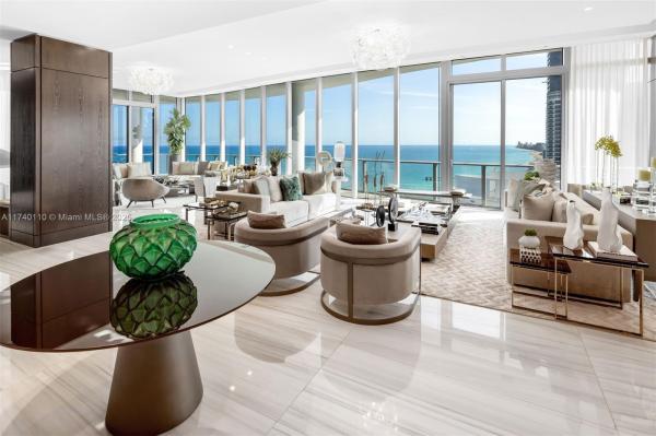 17475 COLLINS AVE #SKY VILLA, SUNNY ISLES BEACH, FL 33160