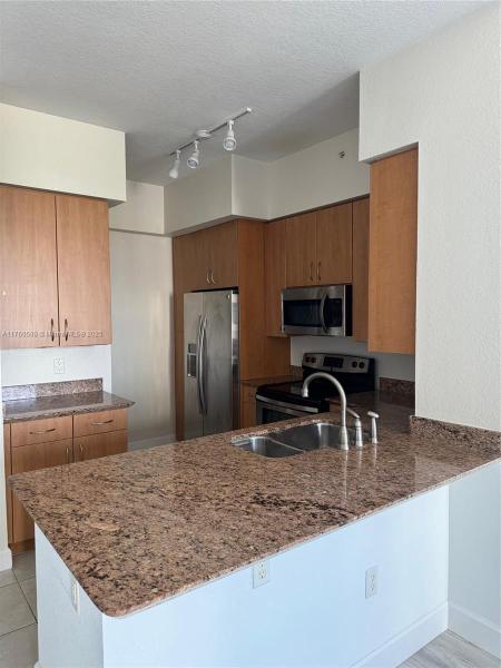 1830 RADIUS DR #1101, HOLLYWOOD, FL 33020