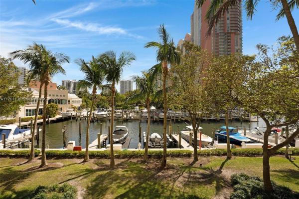 AVENTURA MARINA CONDO NUMB