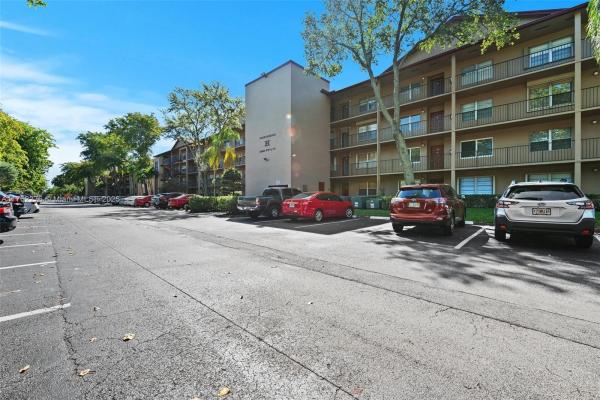 BUCKINGHAM AT CENTURY VIL