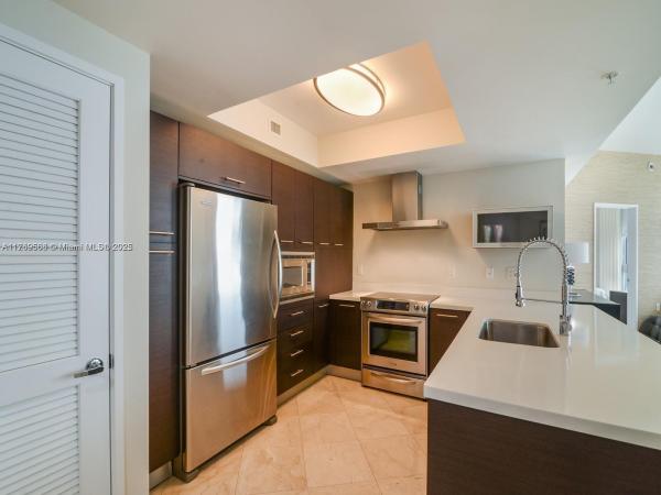 150 SUNNY ISLES BLVD #1-1801, SUNNY ISLES BEACH, FL 33160