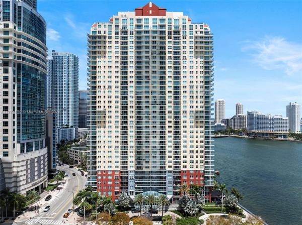 THE MARK ON BRICKELL COND