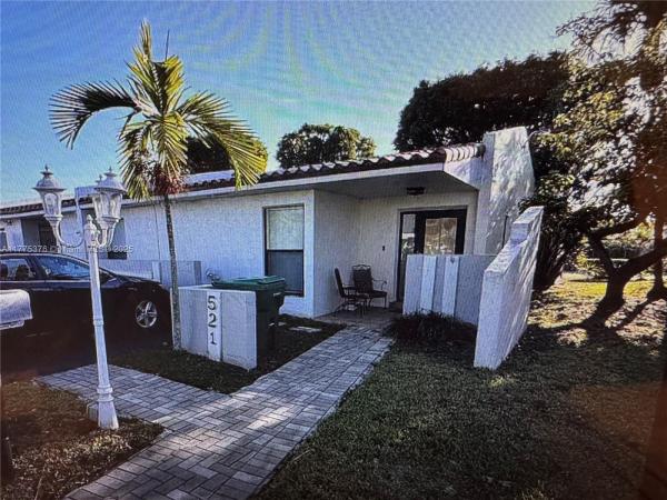 VILLAS OF MADEIRA SEC 1,