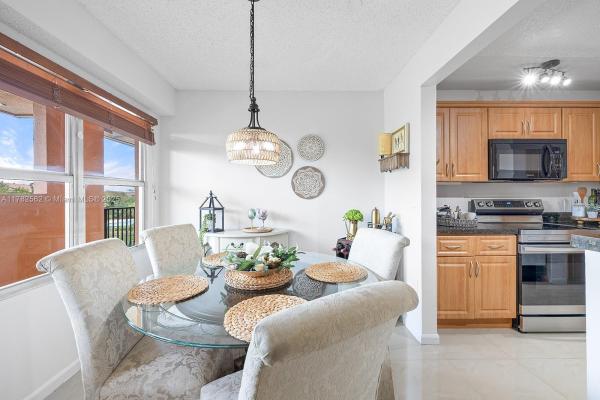 PLYMOUTH AT CENTURY VILLA