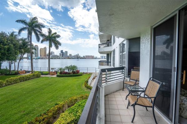 MYSTIC POINTE CONDO NO ON