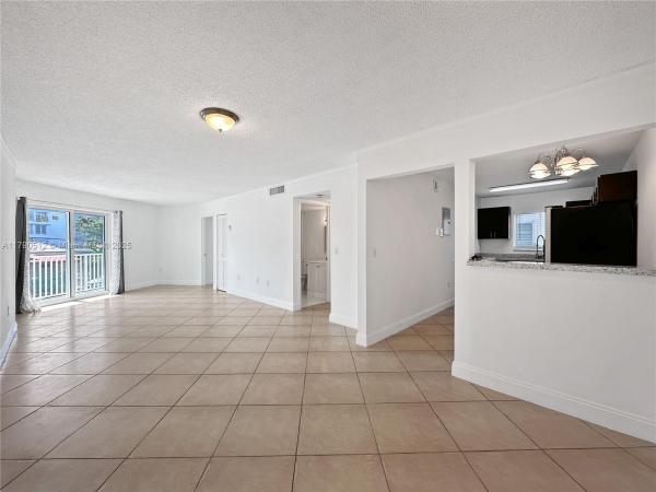 DICKENS GARDENS CONDO