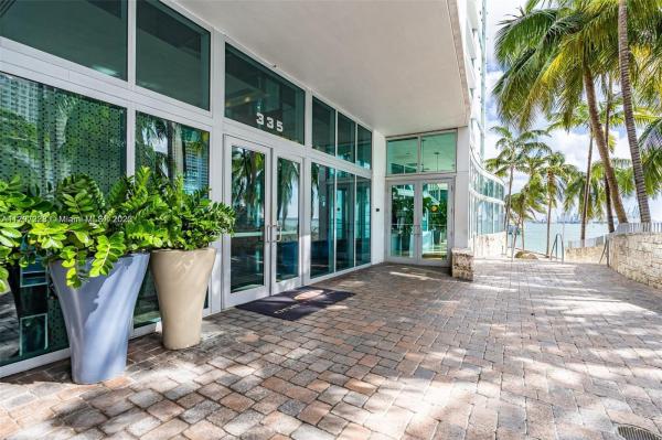 ONE MIAMI EAST CONDO