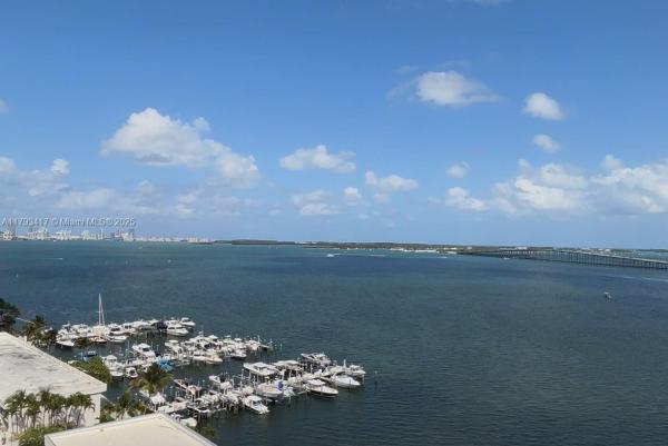 BRICKELL PLACE PHASE II C